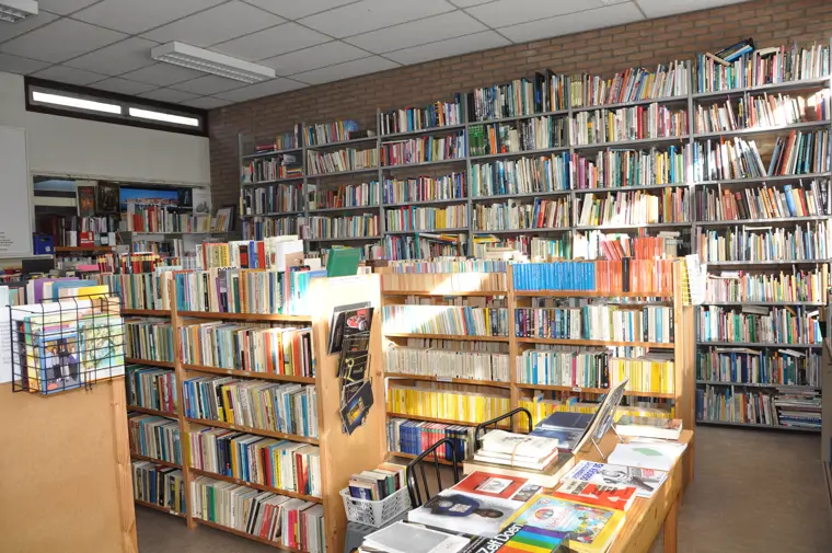 Kringloopwinkel Op Dreef - Sassenheim (4/5) Kringloopwinkel Op Dreef - Sassenheim (4/5)
