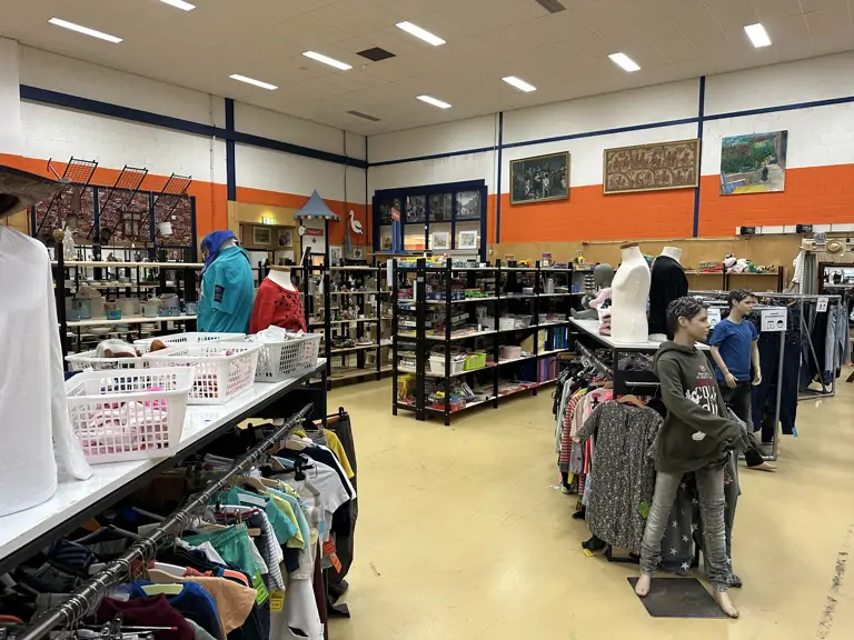 Kringloopwinkel de Springplank - Zoetermeer Kringloopwinkel de Springplank - Zoetermeer