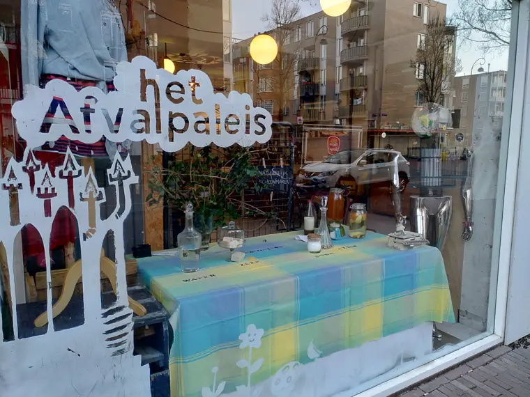 Het Afvalpaleis