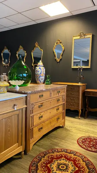 Flashback Furniture Vintage & Antique